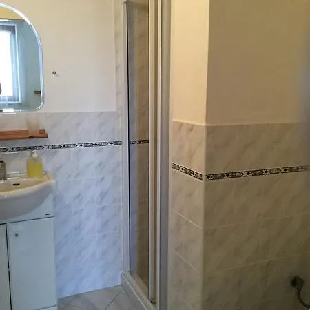 Bed & Breakfast 325 Tábor