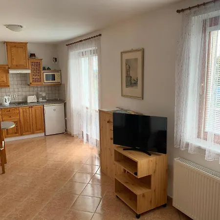 Bed & Breakfast 325 3*