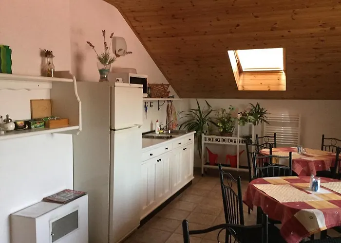 325 Couette-café Tábor